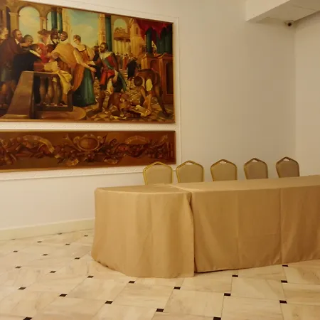 ホテル キャピトル