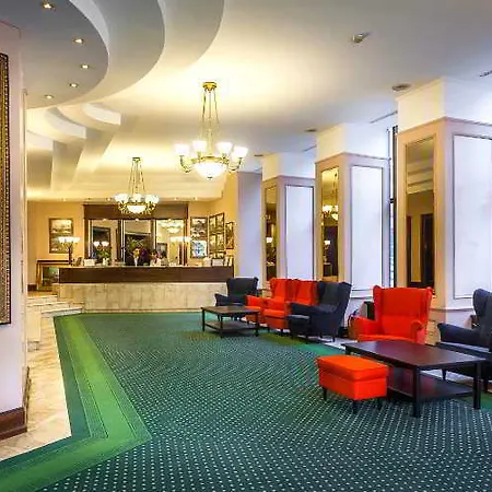 国会大厦酒店 酒店 4*