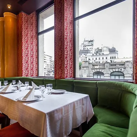 国会大厦酒店 4*