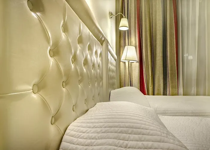 Hotel Capitol Boekarest