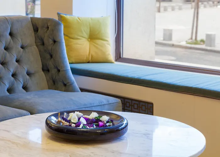 호텔 캐피톨 부쿠레슈티