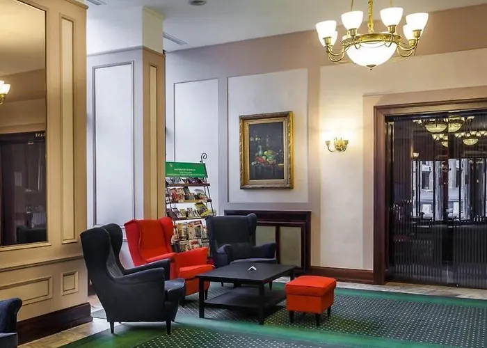 Capitol Hotel 4*