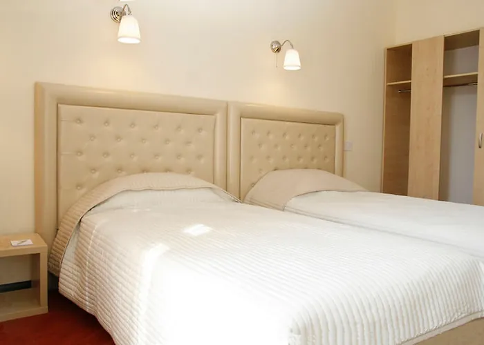 Capitol 4* Boekarest