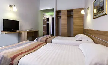 Hotel Capitol 4*